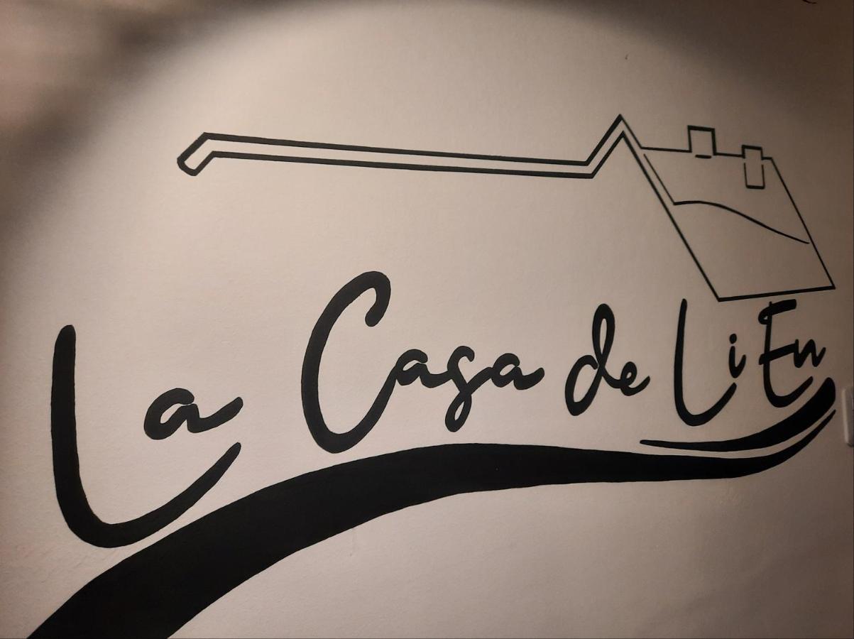 Hostel La Casa De Li - En チレシト エクステリア 写真
